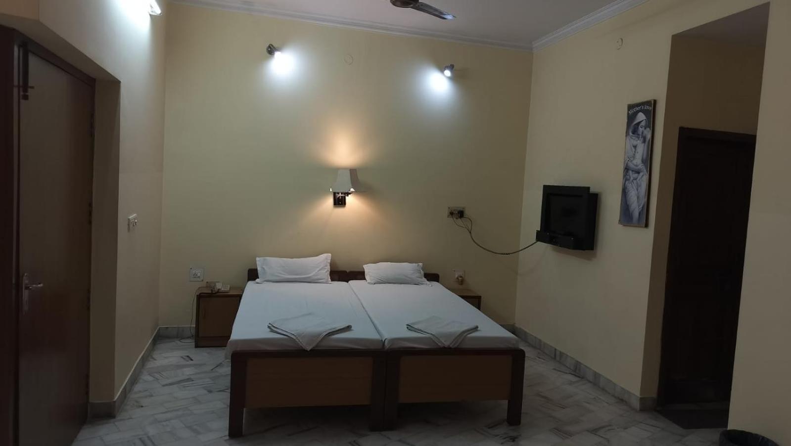 Sarnath Motel And Resort - Varanasi, Varanasi